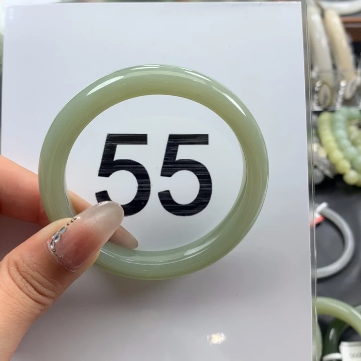 未镶嵌手镯和田玉27