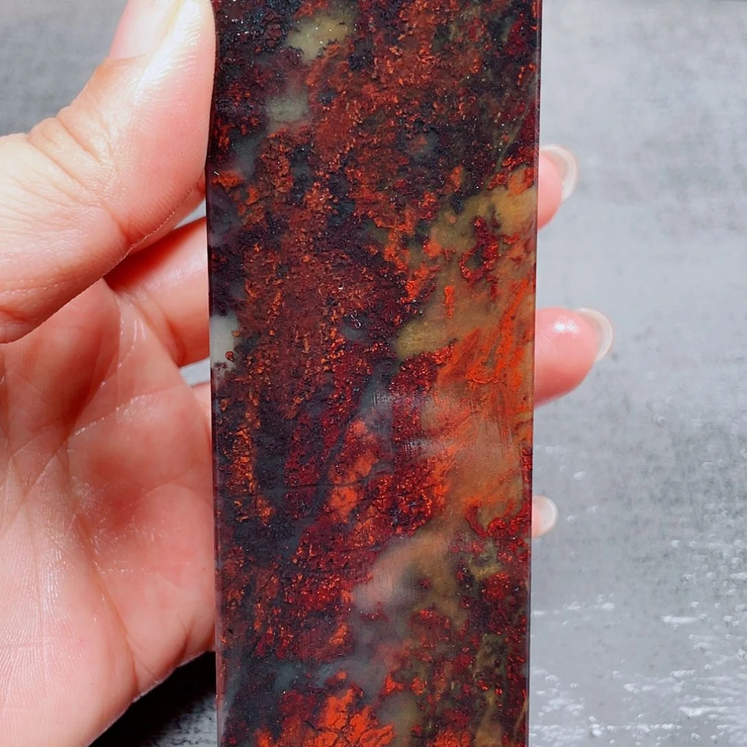 【闪购商品】玉桂林鸡血玉印章镇尺24