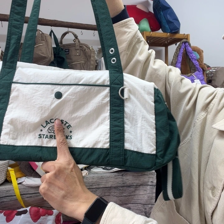 涂层帆布PU巴克鳄鱼联名单肩包绿色