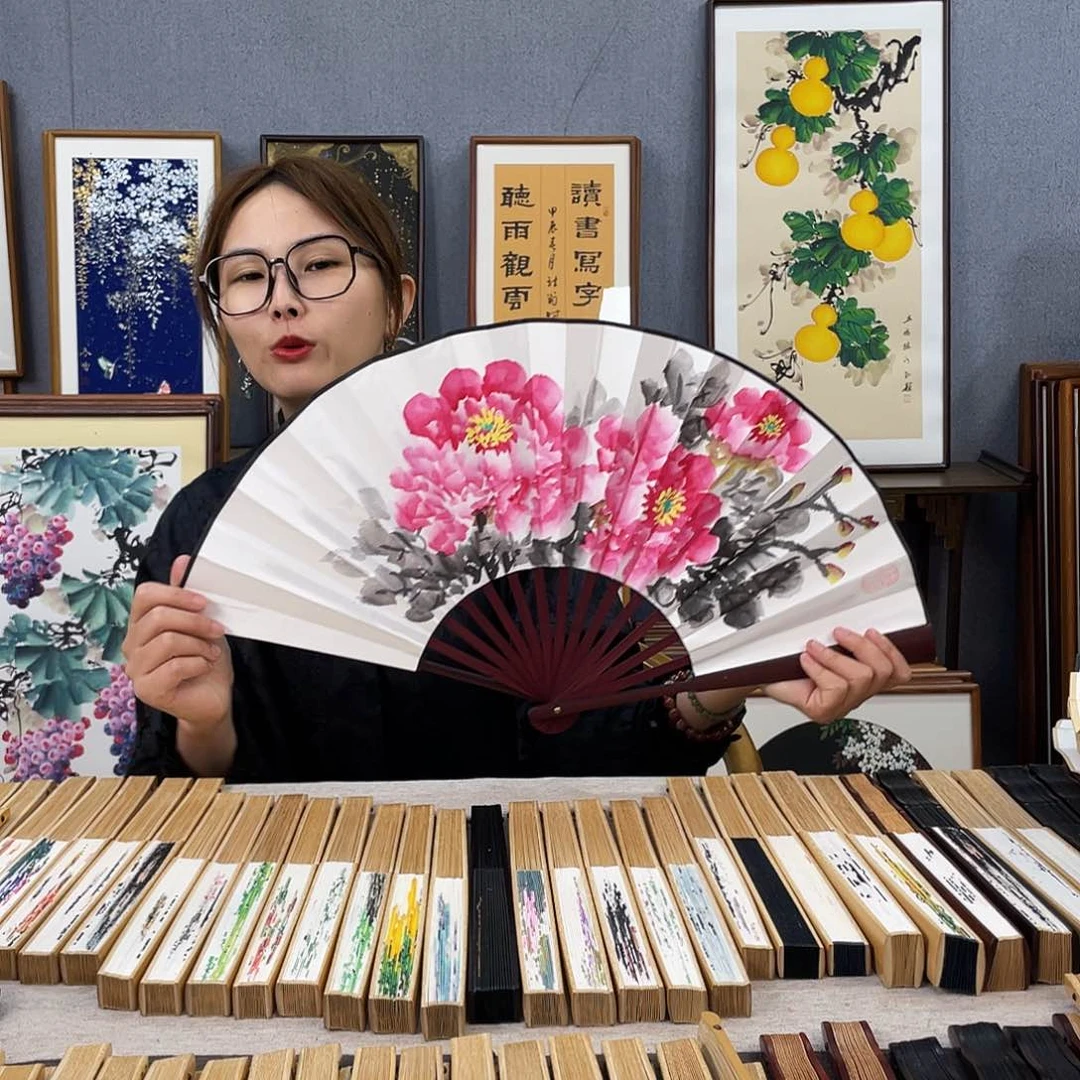 国画十寸福利折扇带中玉扇骨（默认粘好发出）