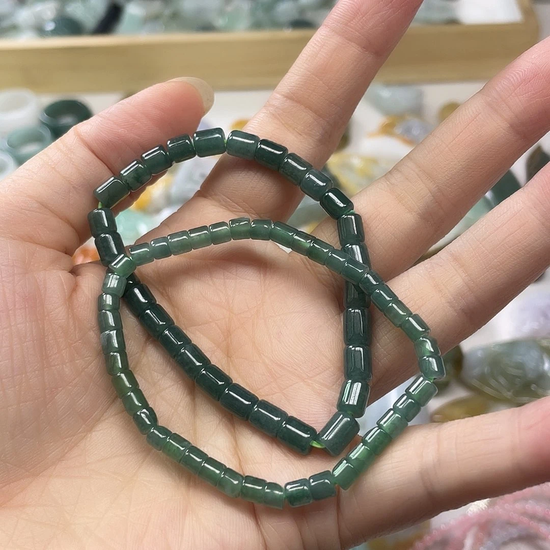 未镶嵌定制翡翠翡翠