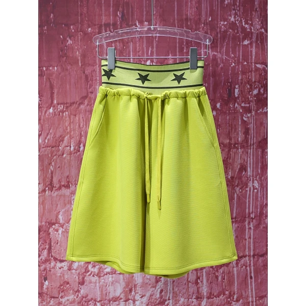 【韩哥女装】2025夏季设计师秋黄绿拼接高腰罗纹阔腿A字短裤9098