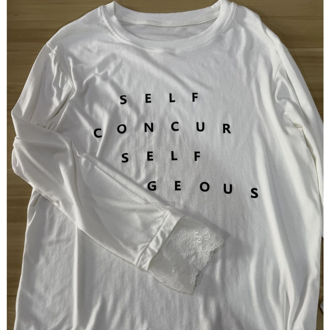 蕾丝字母拼接长袖T恤1120