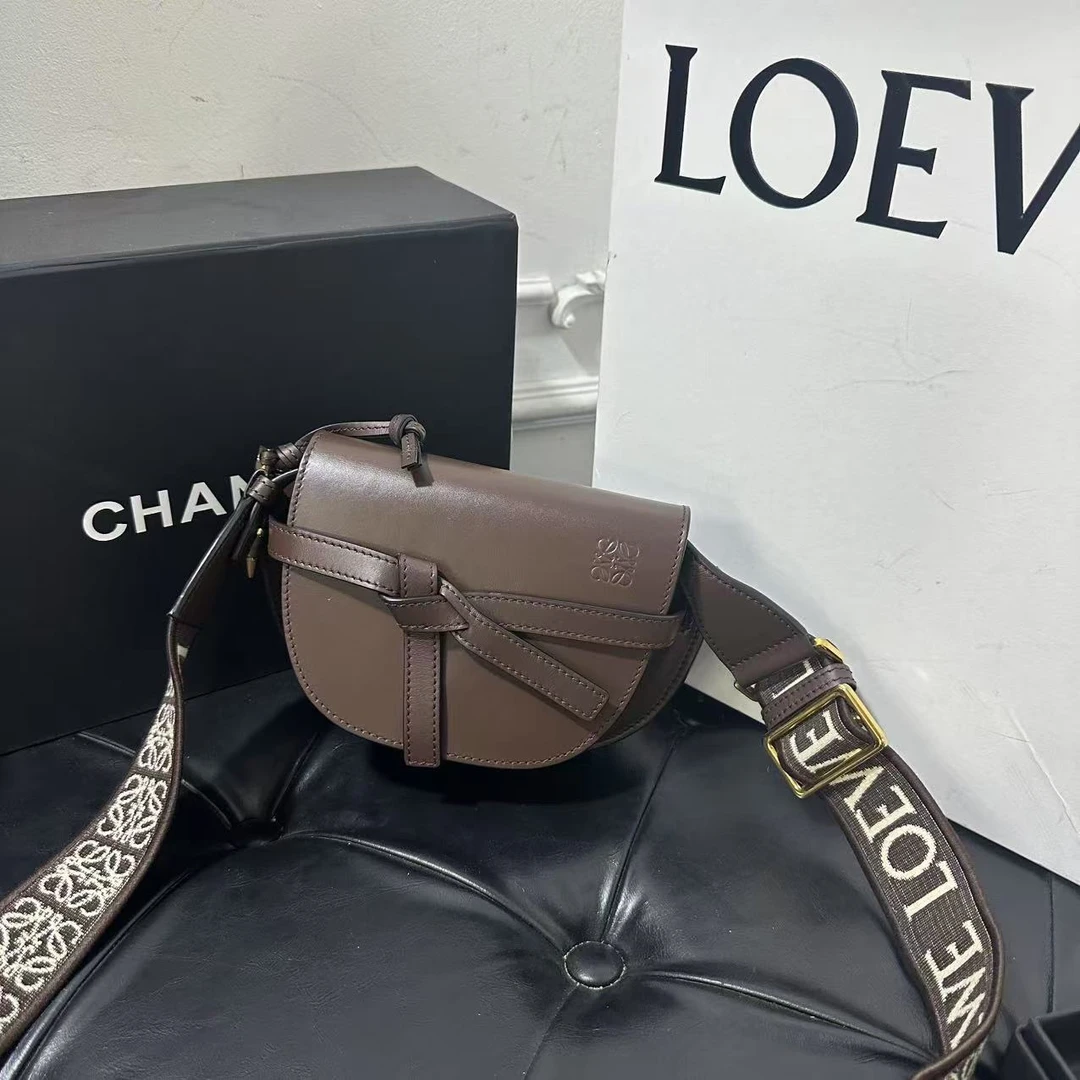 LOEWE/罗意威 单肩包 巧克力gatejm6865 jm7618/2512