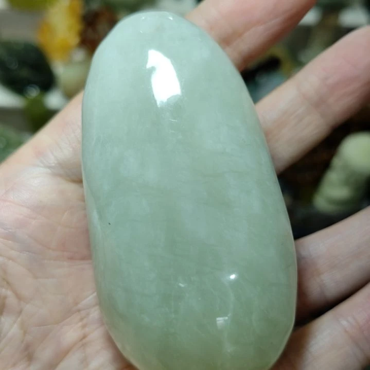 未镶嵌岫玉手把件款式