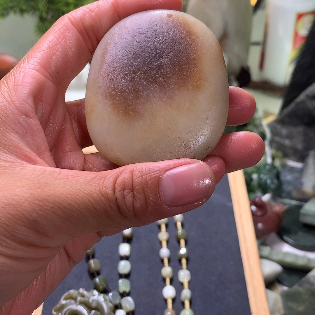 和田玉（糖玉）未镶嵌颈饰