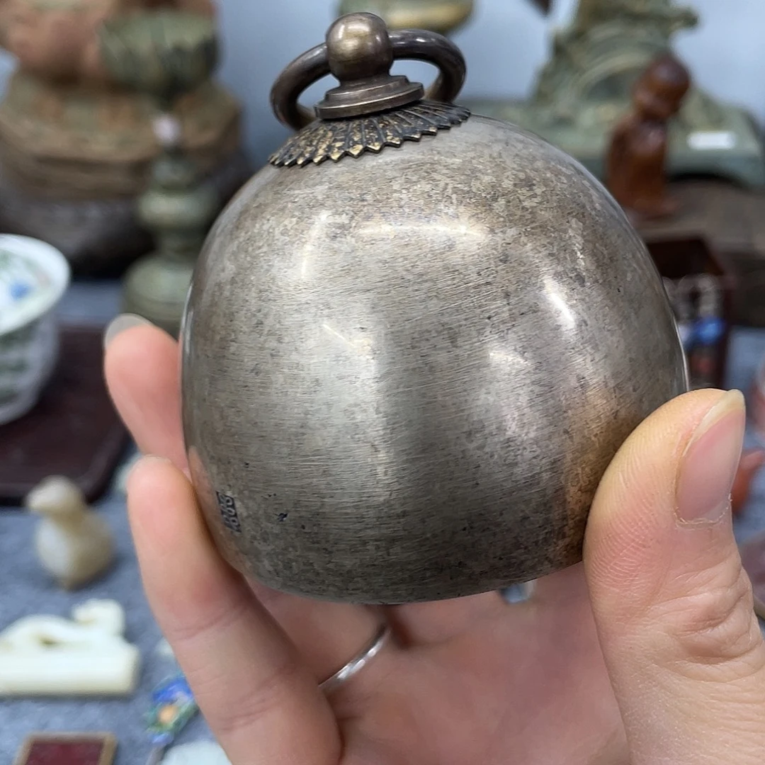 海***）铜摆件一个小物件。