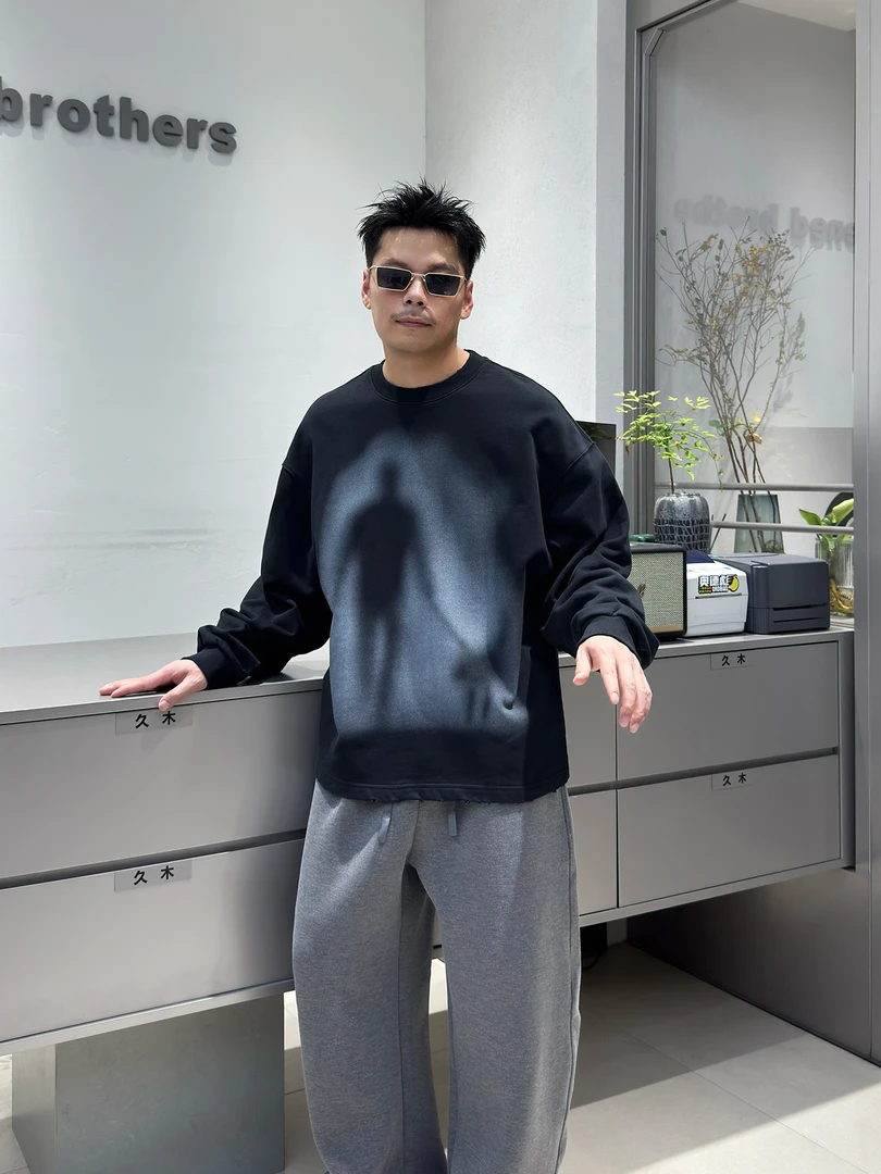 秋季爆款人物印花卫衣男款潮牌时尚宽松复古休闲落肩磨边长袖上衣