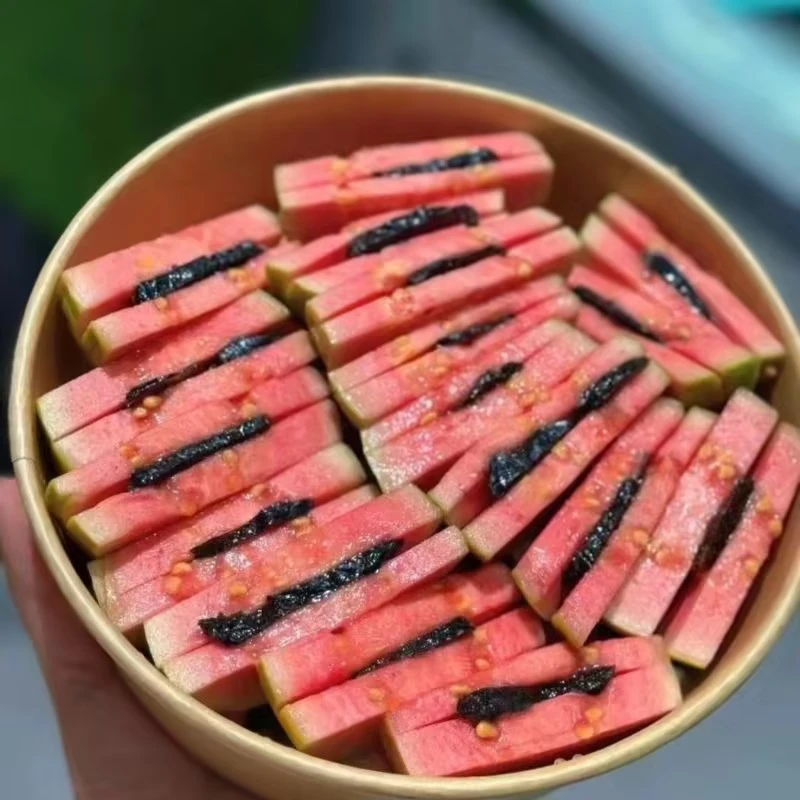 【头等果舱】两个芭乐夹乌梅果切约250g