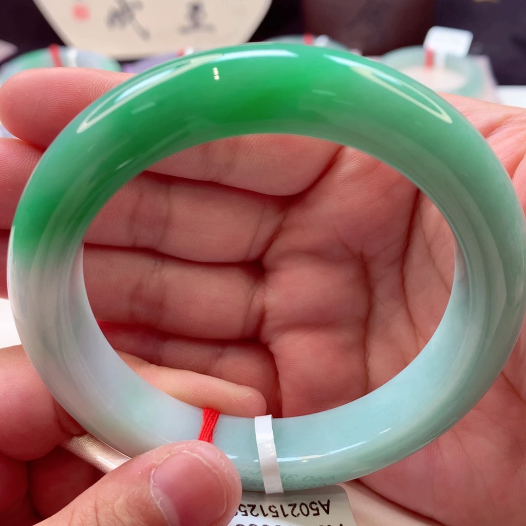 翡翠手镯未镶嵌大圈捡漏6号11