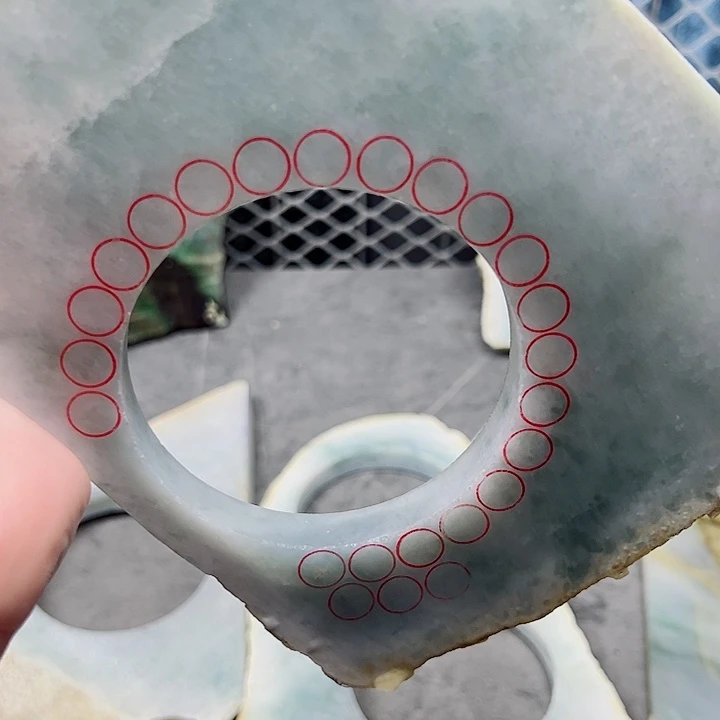 颈饰未镶嵌翡翠纯天然缅甸翡翠