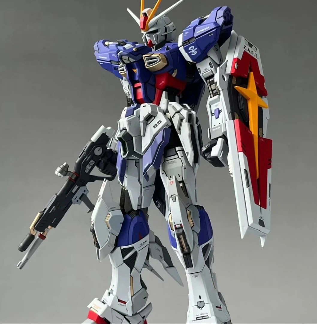 【如此潮玩】拼装高达模型 找相同