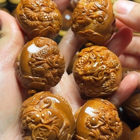 乐***房手串/手链橄榄核龙财