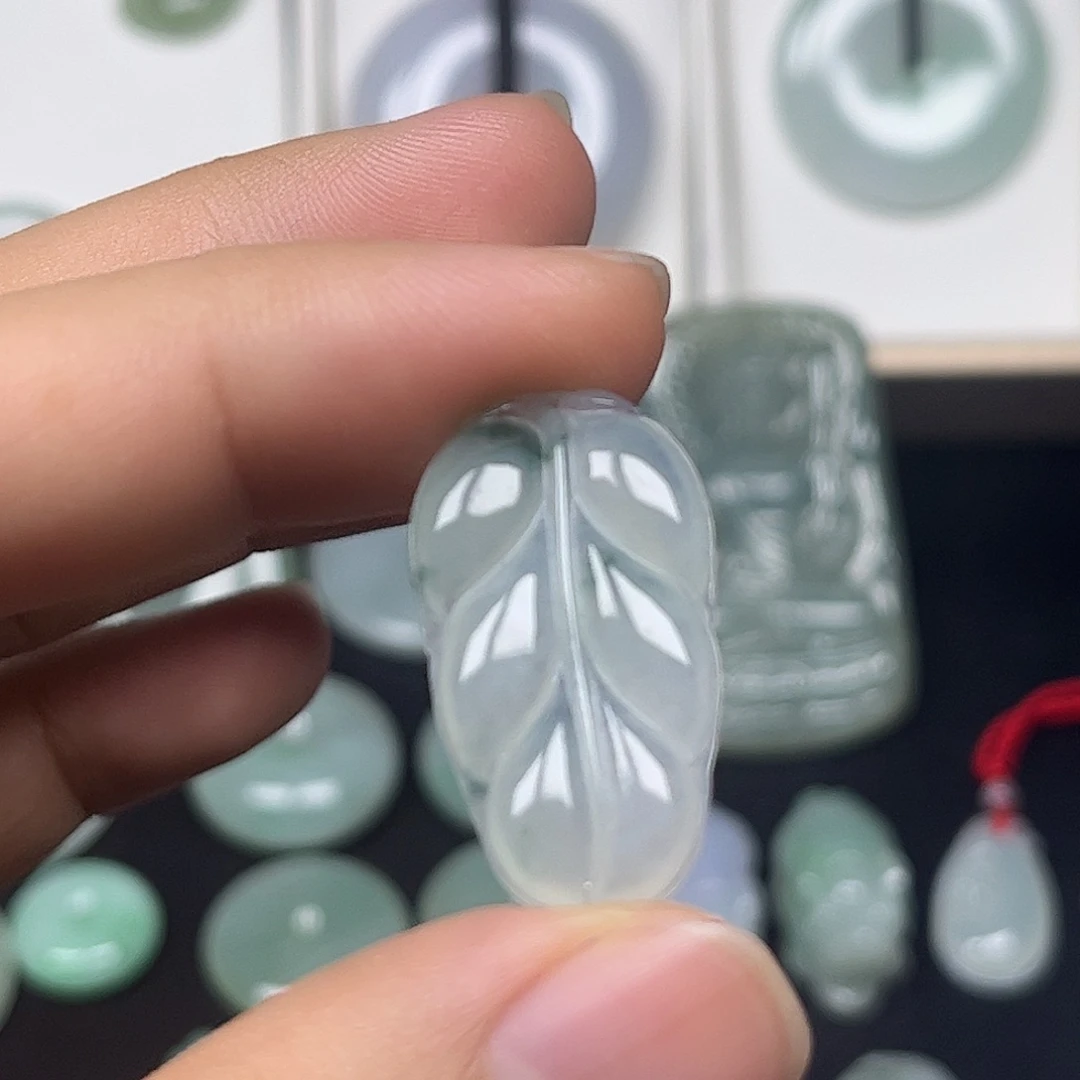 翡翠未镶嵌颈饰缅甸翡翠