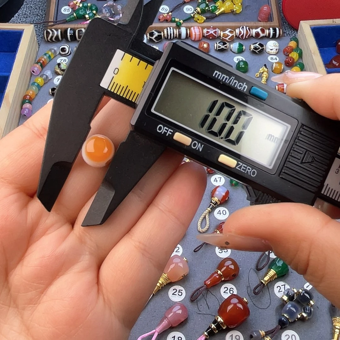 玛瑙/玉髓未镶嵌饰品