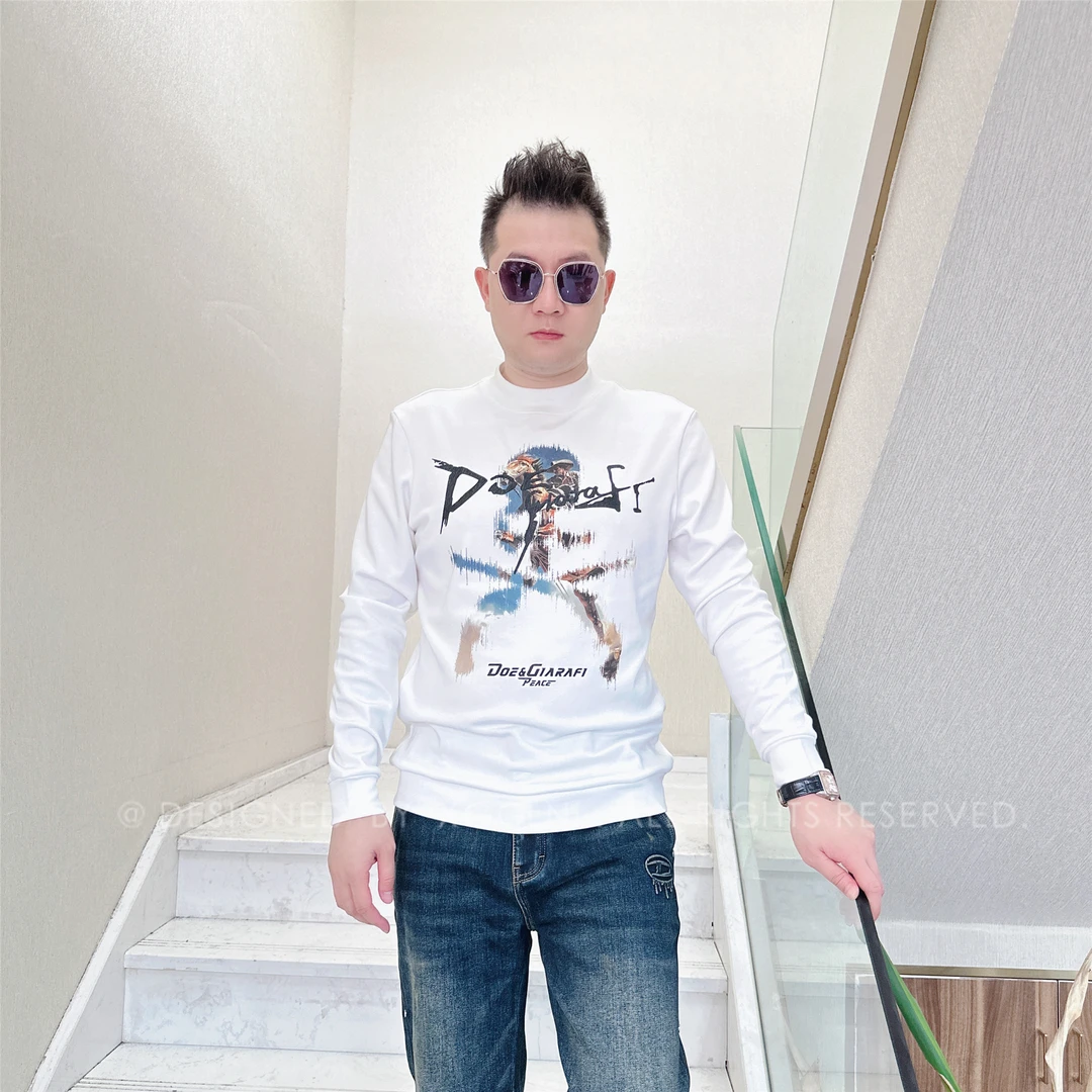 秋冬款DOE抽象骑马涂鸦图男士品质高端轻奢洋气时尚潮牌长袖t恤