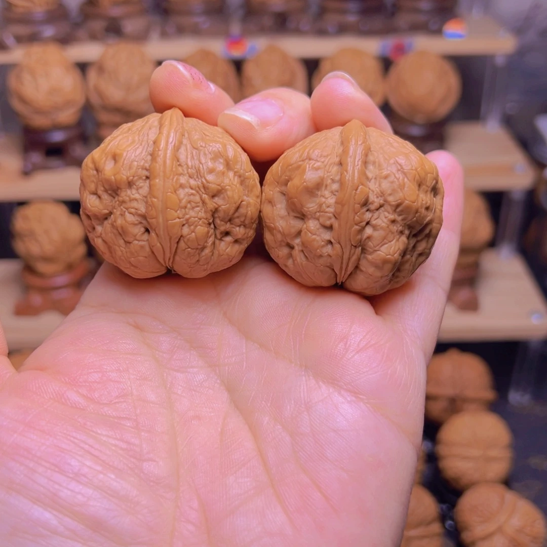 清***ৡ文玩核桃吊坠2w香炉疙瘩包38尺