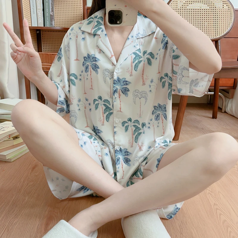 冰雪丝睡衣女夏季薄款开衫短袖短裤套装可爱胖MM宽松加大码家居服