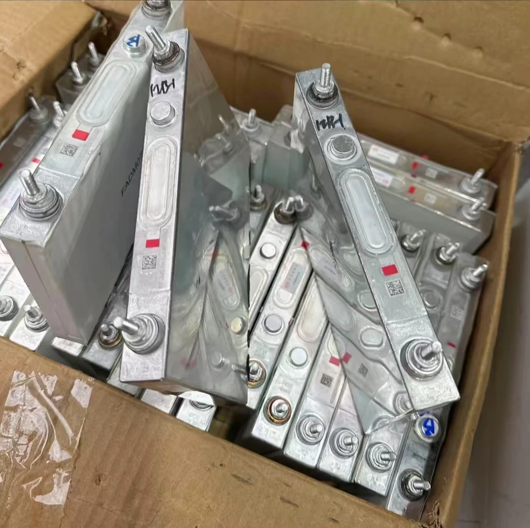 (一单一个)银色3.2V35大容量电池做强启两轮电动车三轮电动车