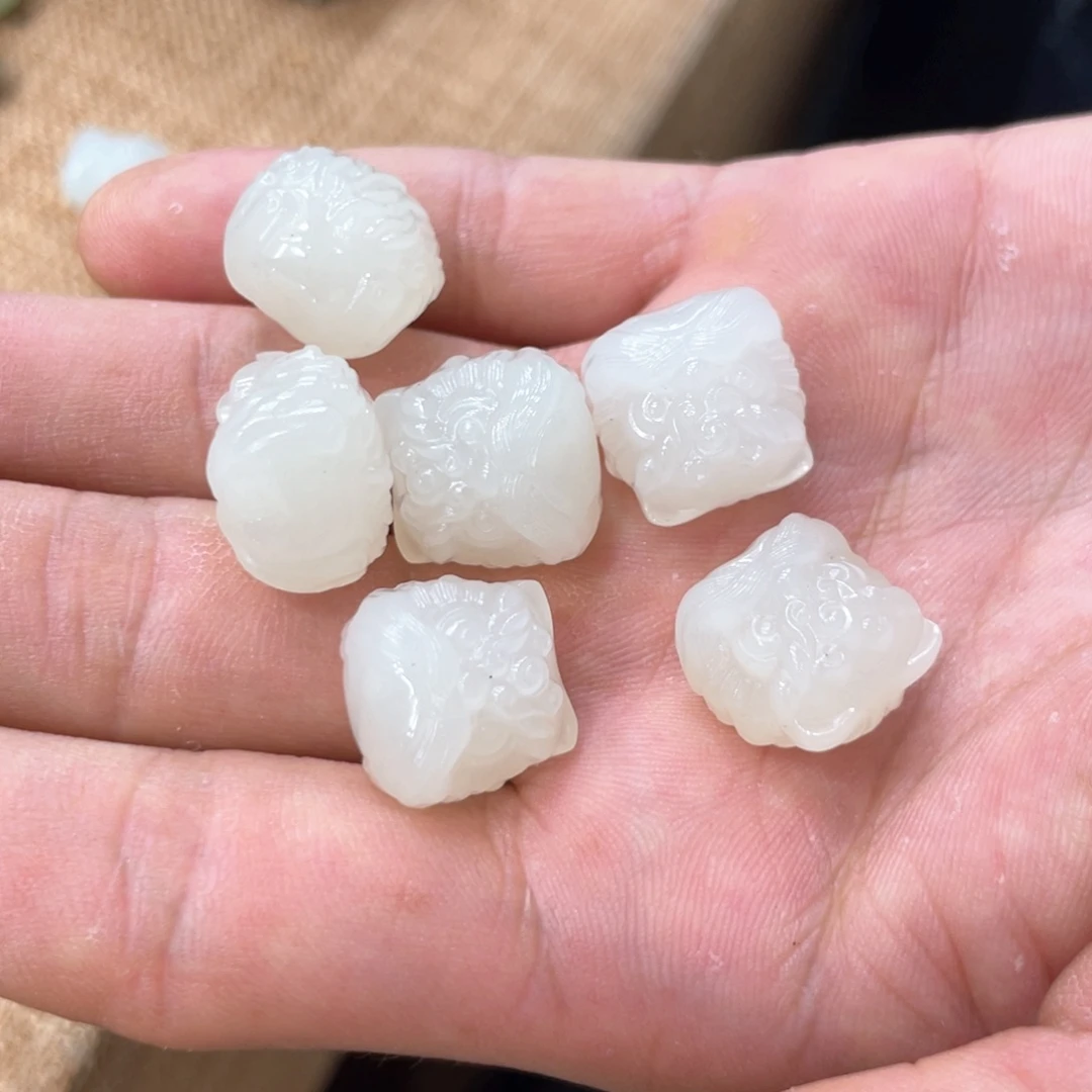 和田玉未镶嵌颈饰多样性发货拍一发一