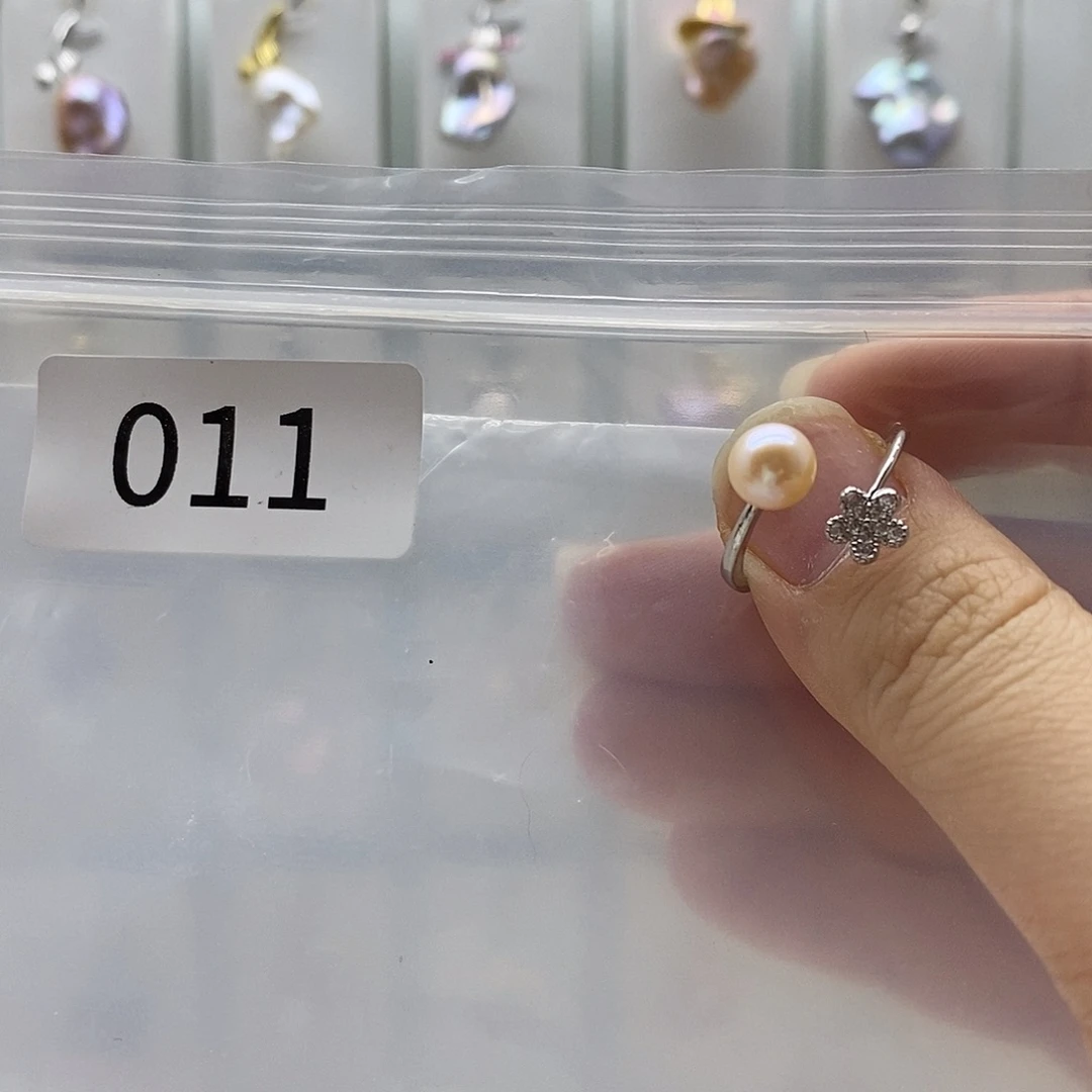 淡水珍珠颈饰合金