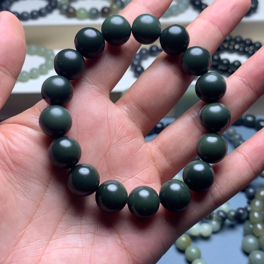 和田玉未镶嵌手链