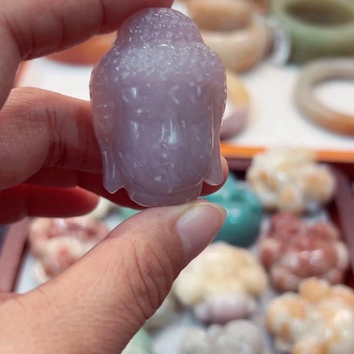 石英岩玉未镶嵌手镯