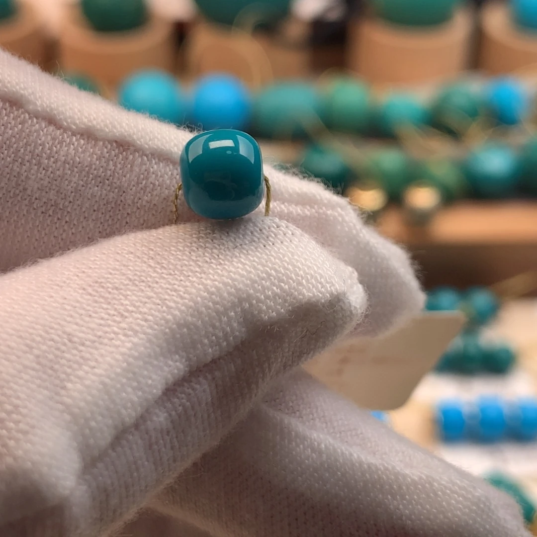 绿松石未镶嵌珠宝奇石6.7m