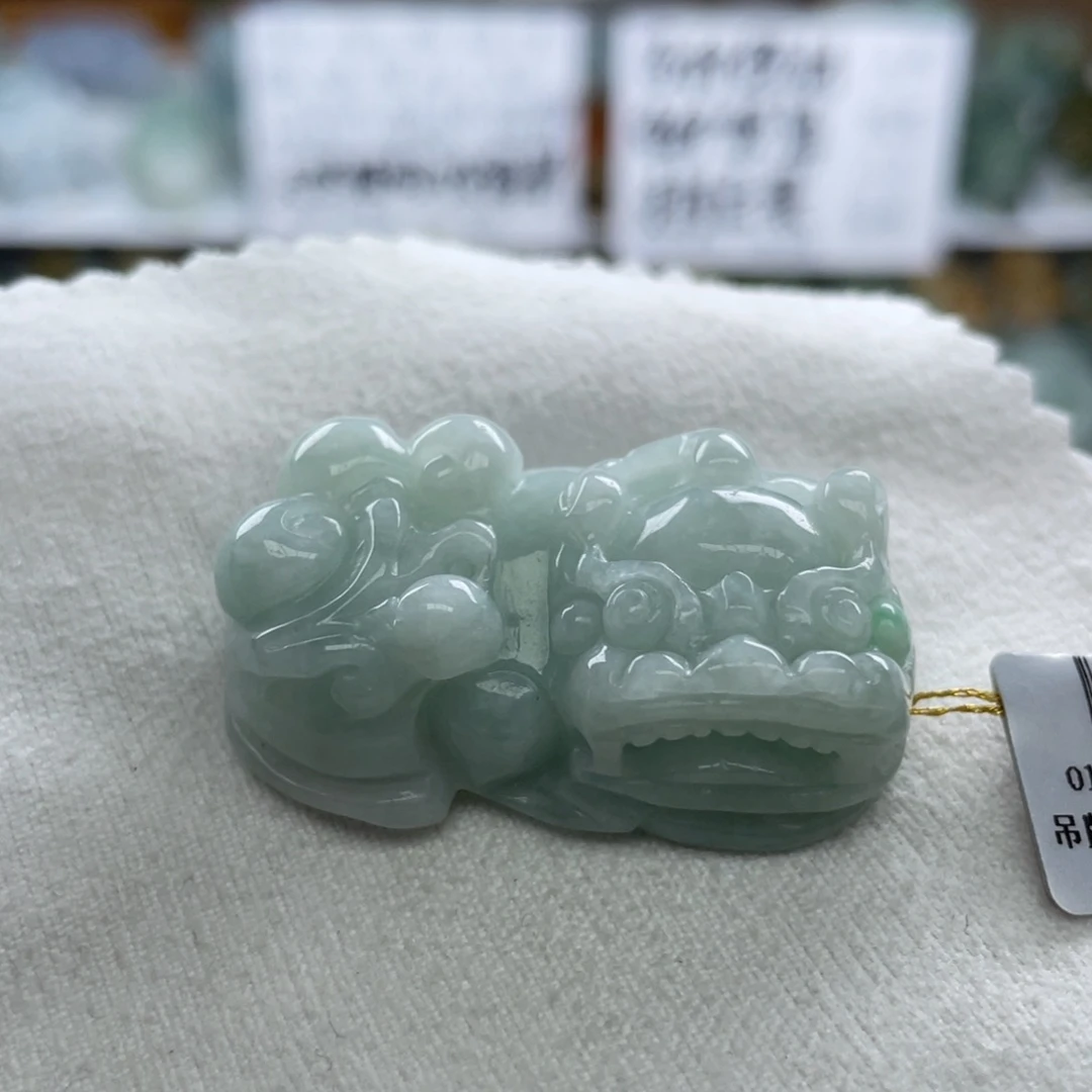 颈饰未镶嵌翡翠貔貅123