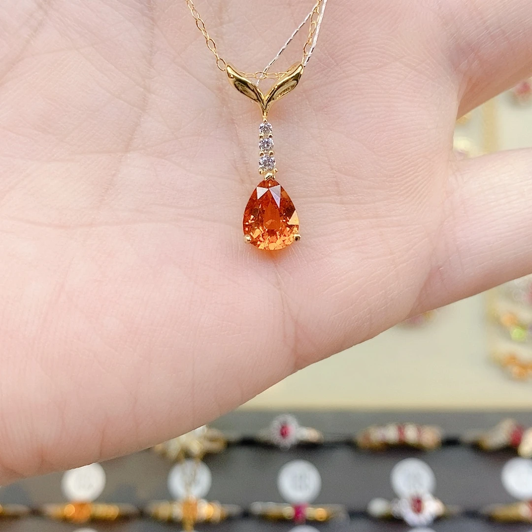 石榴石（芬达石）吊坠(赠链)银S925镶嵌