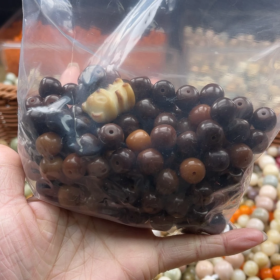 白玉菩提吊坠A/11mm/130颗锅底