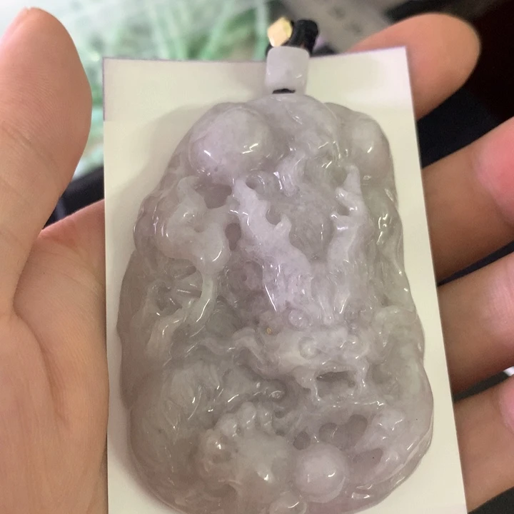 翡翠未镶嵌颈饰龙牌47