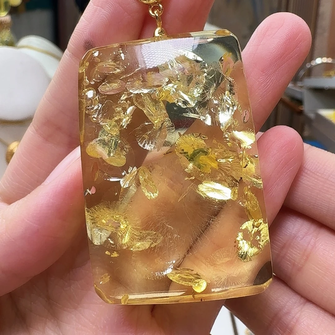 琥珀未镶嵌颈饰吊坠