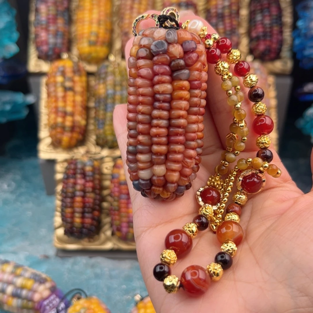 无非金属蝴蝶血美粒玉米