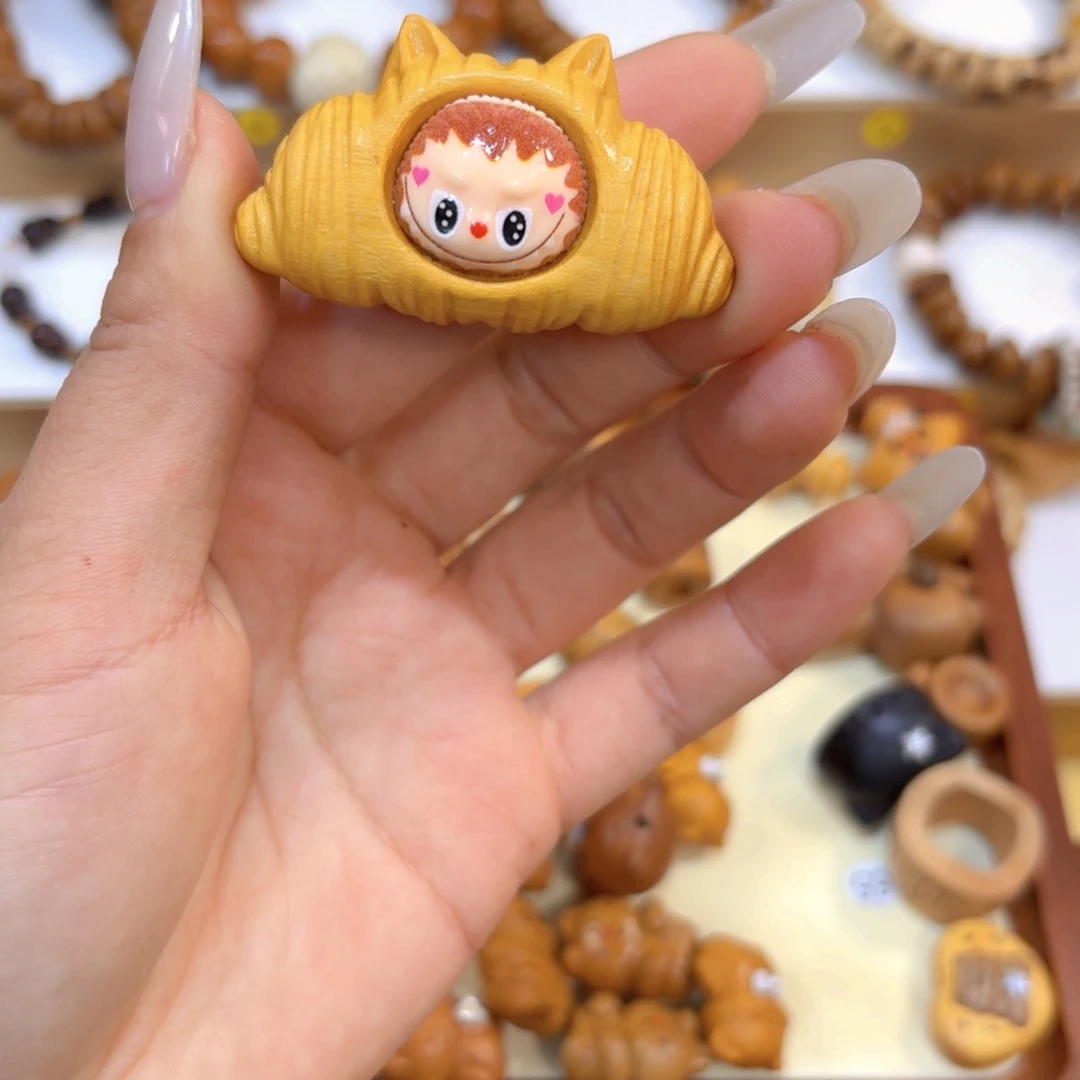 吊坠星月菩提拉布布