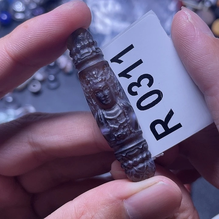 玛瑙/玉髓未镶嵌珠宝半成品