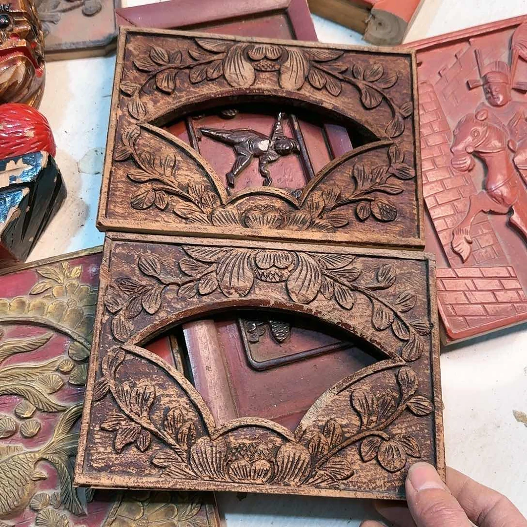 木天***魔老木地板上的一