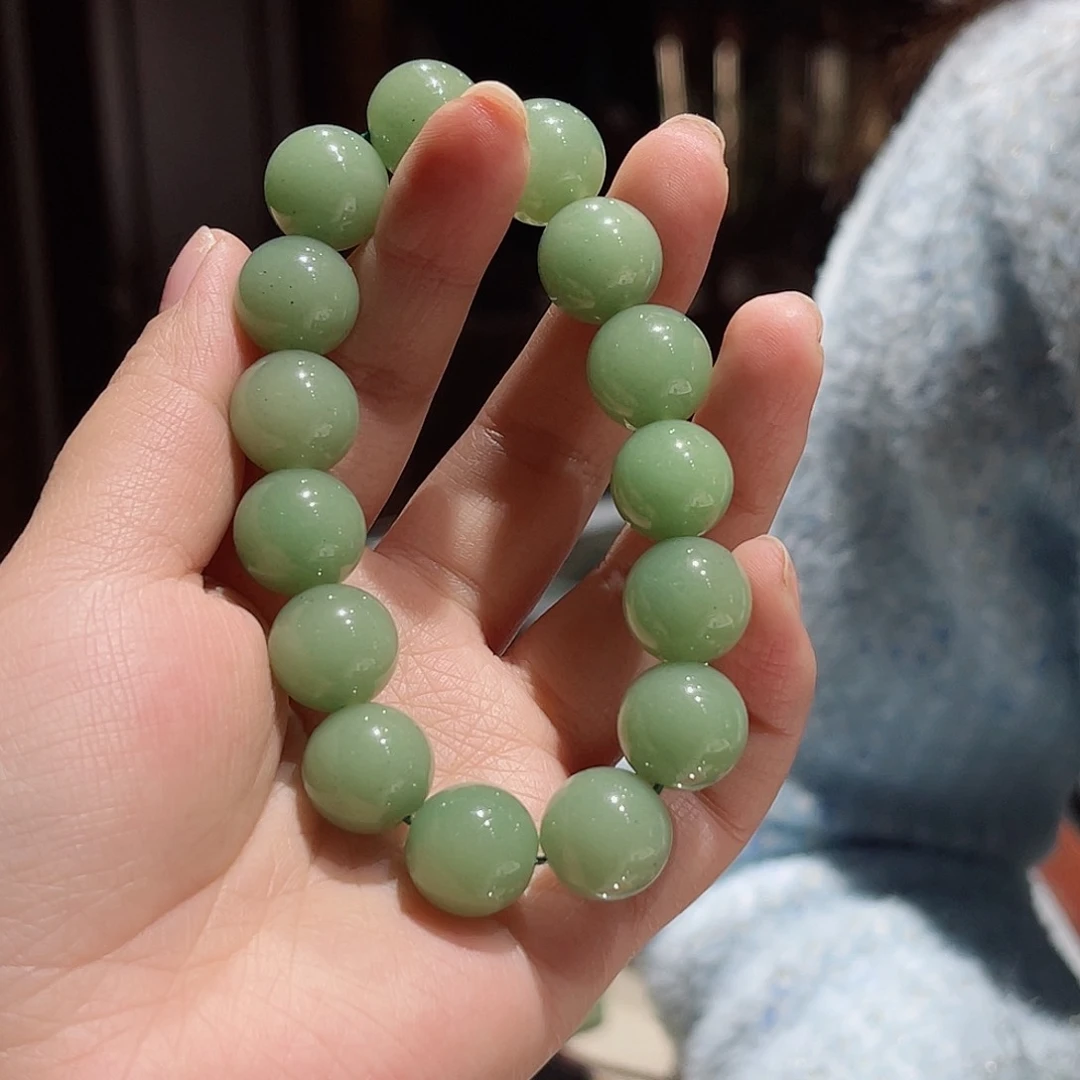 密玉（石英质玉）手镯未镶嵌？*。
