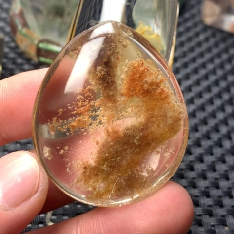 水晶颈饰未镶嵌有*