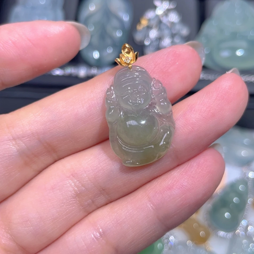 颈饰18K金镶嵌翡翠翡翠