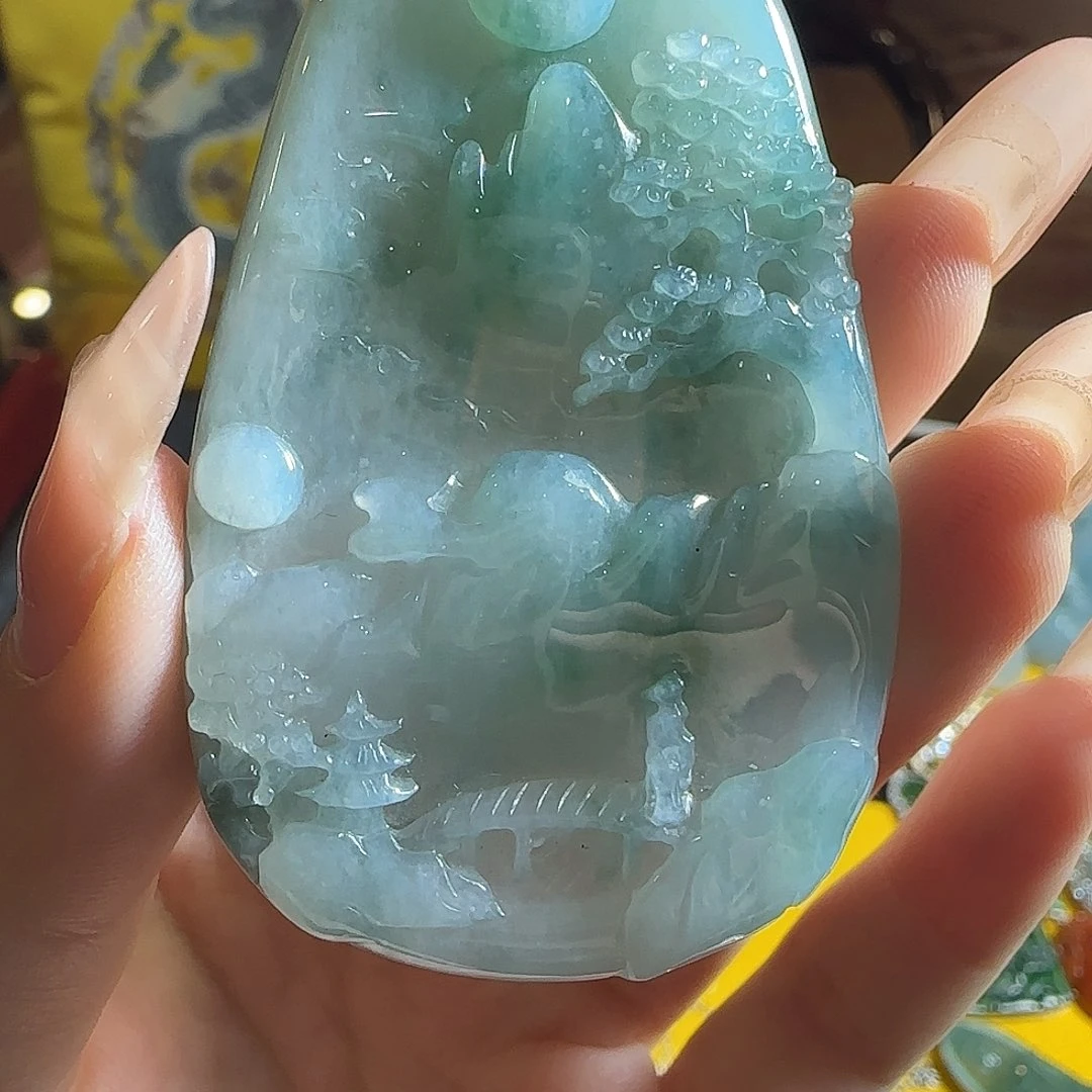 颈饰未镶嵌翡翠开*山水牌