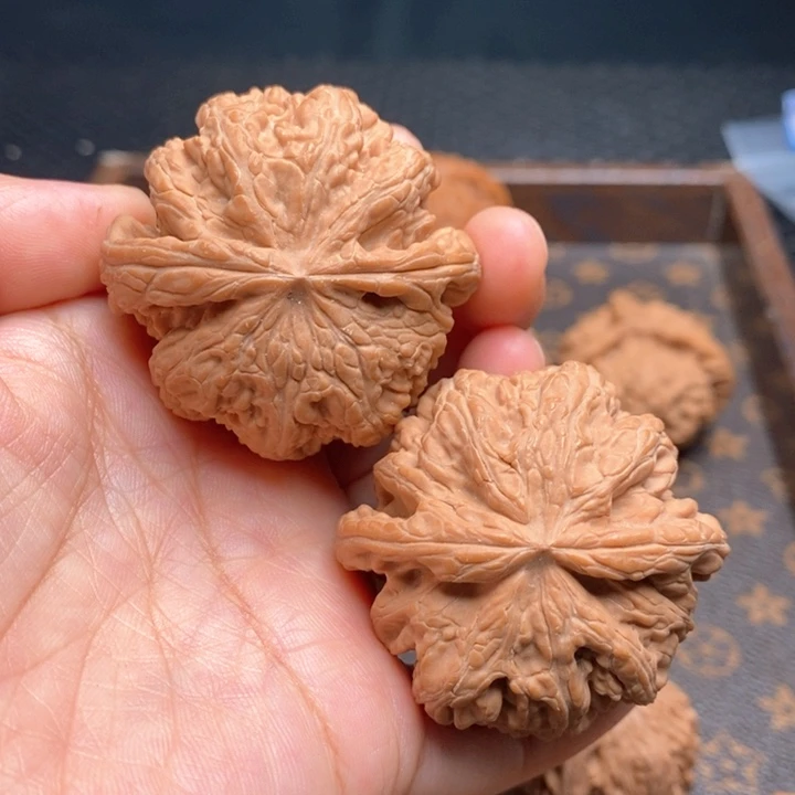把件文玩核桃球筋45尺