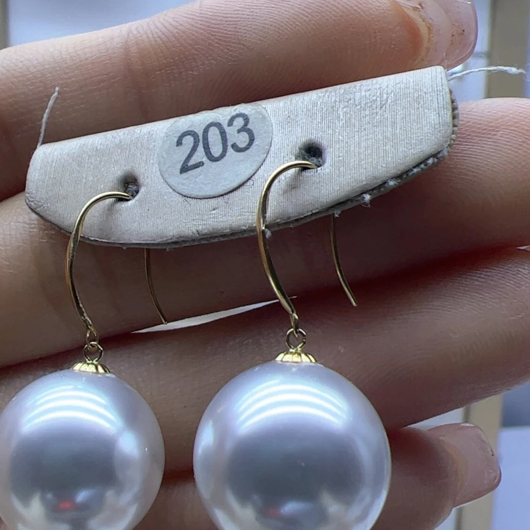 淡水珍珠耳饰18K金镶嵌