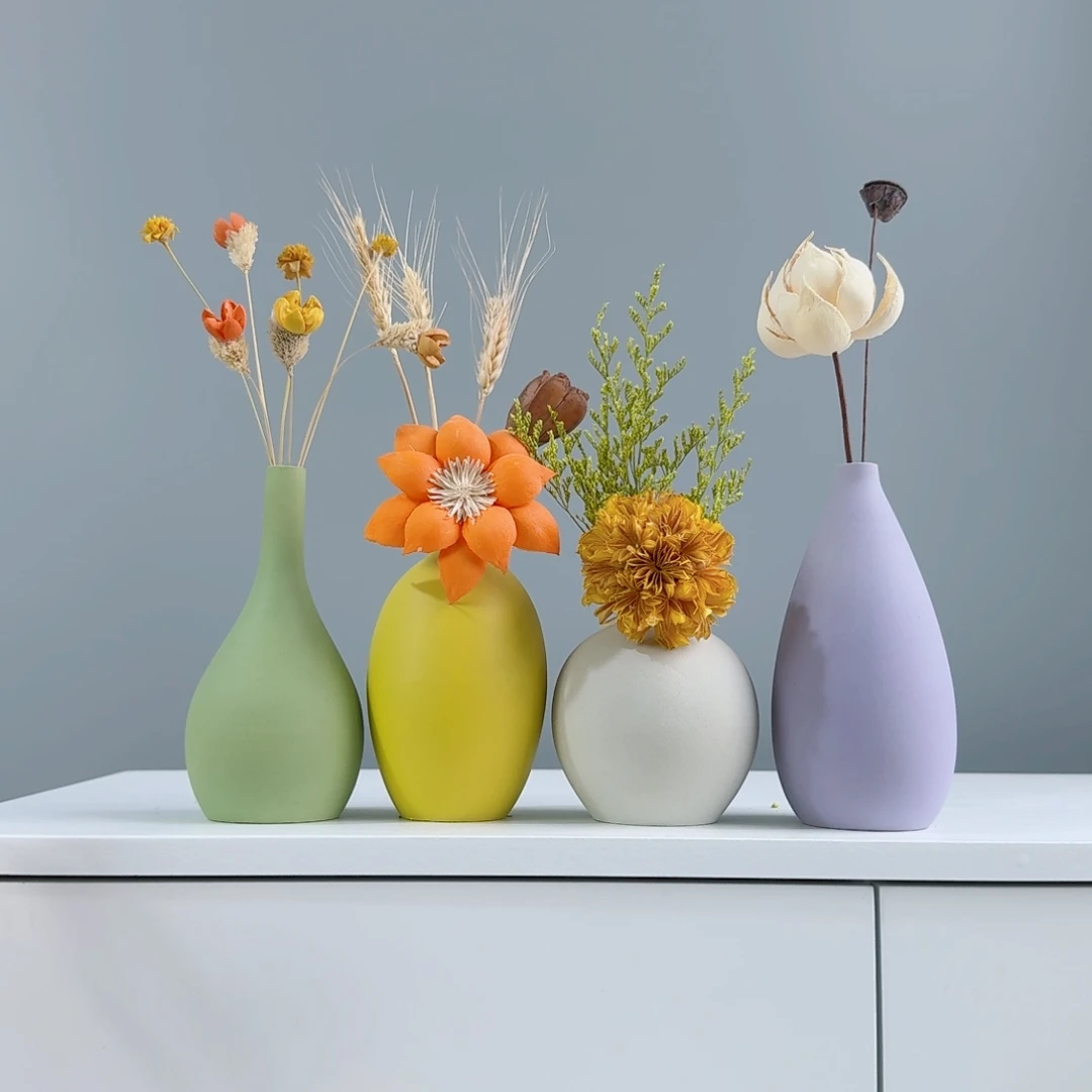 瓷片陶瓷小花瓶含花总高约20-30cm
