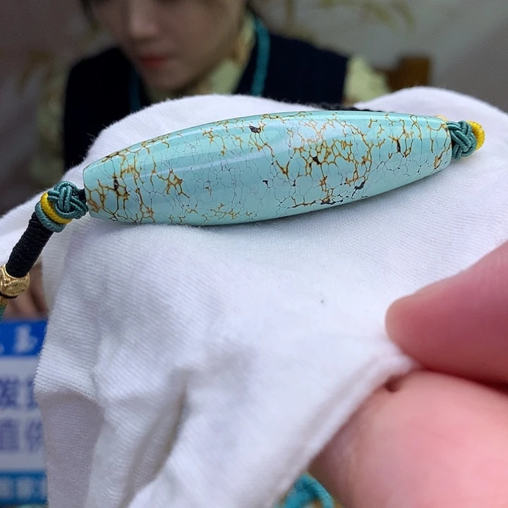 绿松石未镶嵌原矿