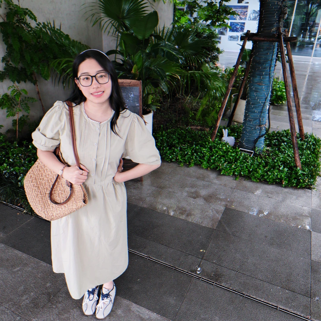 LOV3豆绿色花边田园风连衣裙女夏2025新款减龄气质时尚大码女装