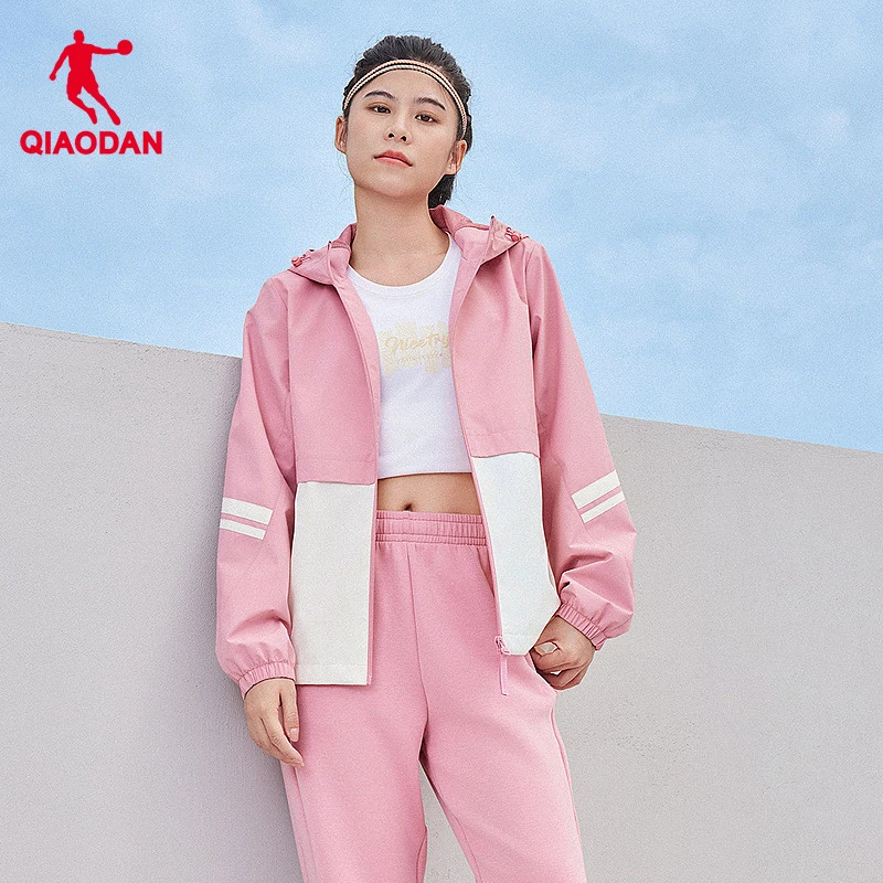 乔丹网布运动风衣女生2025秋冬新款商场同款户外鲁道夫无氟防泼水