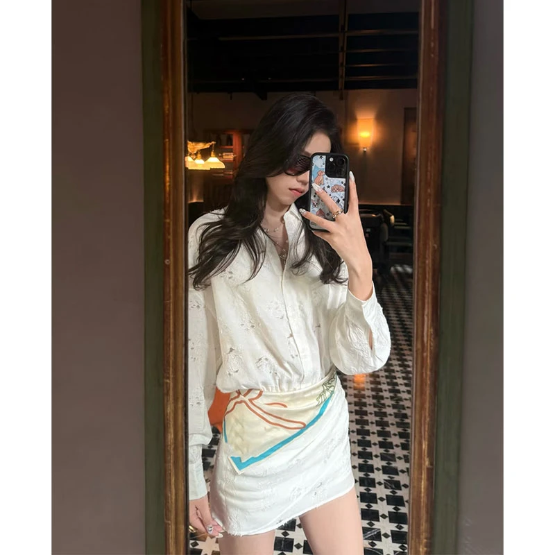 法式白色刺绣衬衫连衣裙女装夏季设计感气质收腰包臀短裙衬衫裙子