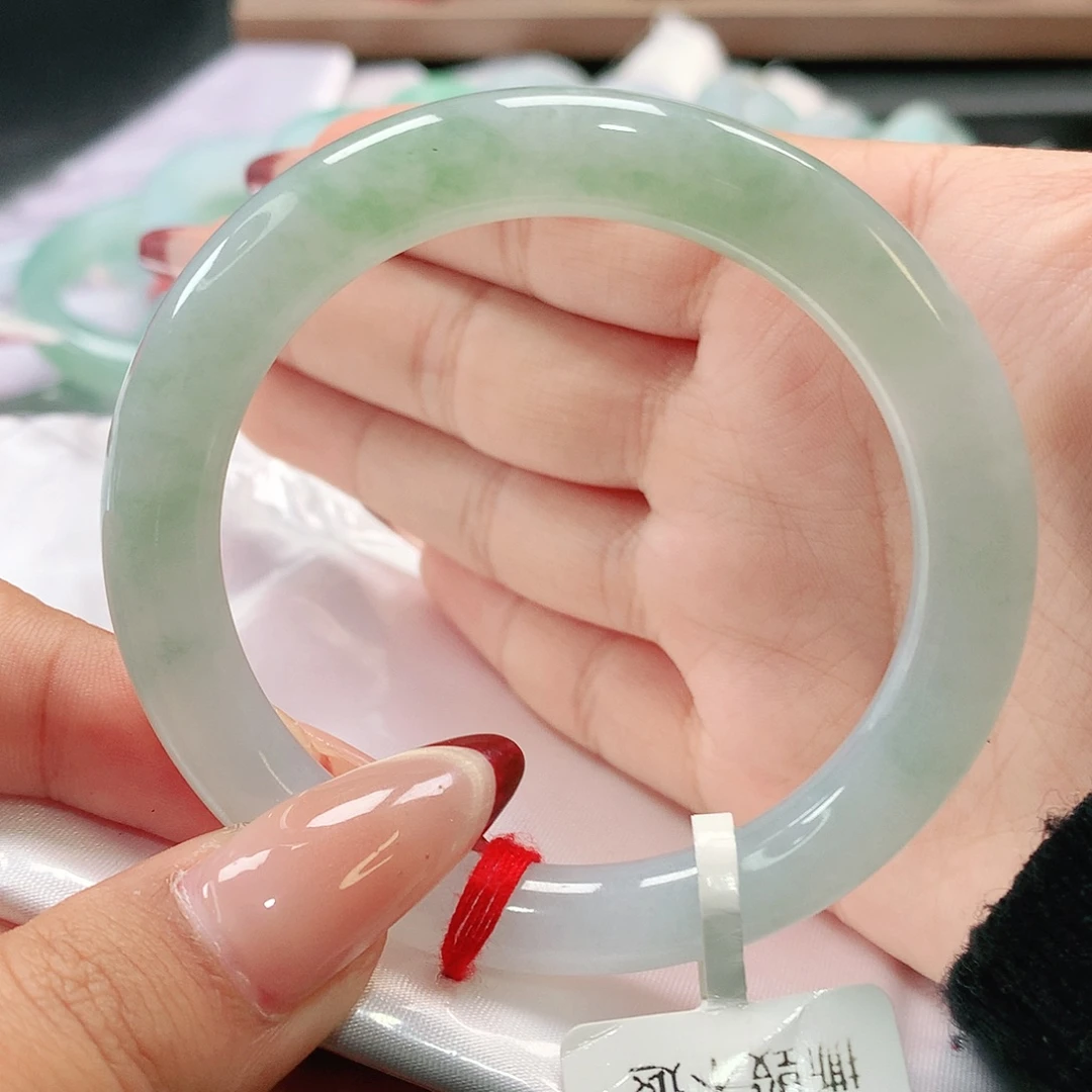 翡翠未镶嵌手镯缅甸天然翡翠