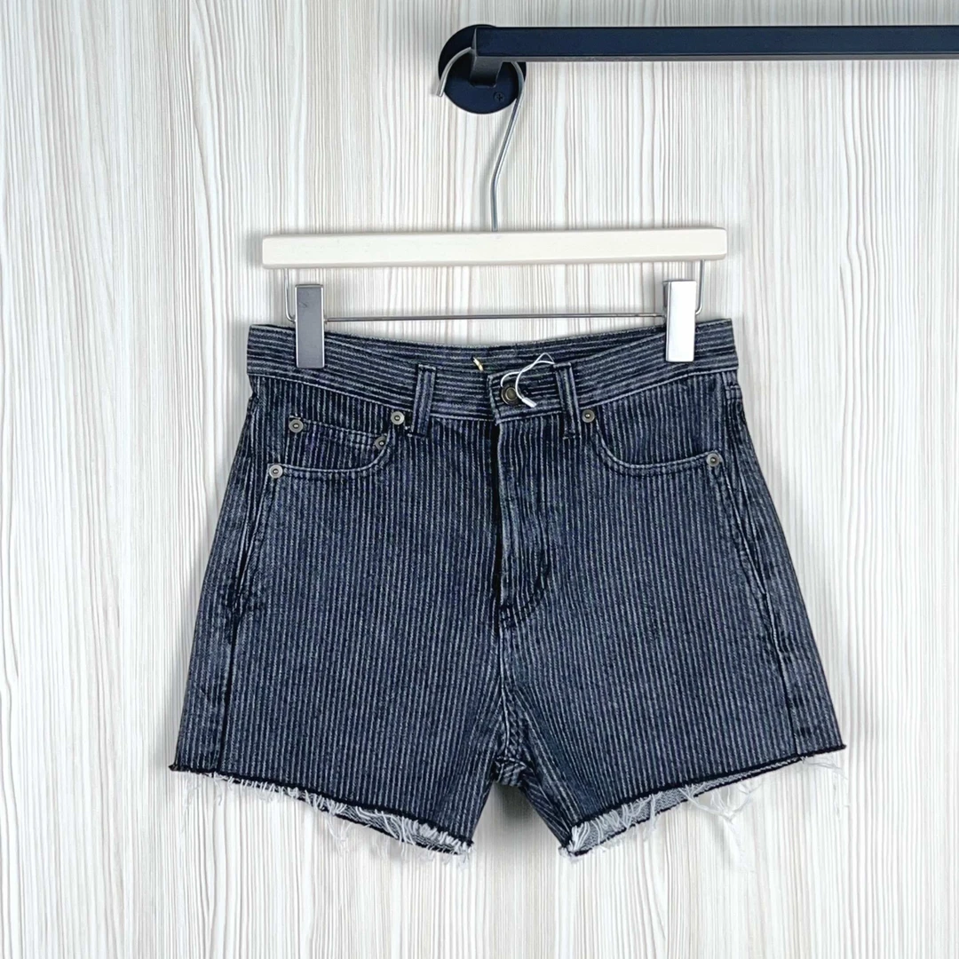 99新 YSL/圣罗兰 短裤 尺码25成色看直播GSS17312